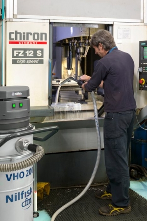 Nilfisk aspiratore industriale monofase per liquidi e olio modello VHO200